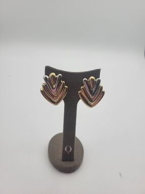 Vintage LR Tricolor Layered Chevron Clip-On Earrings